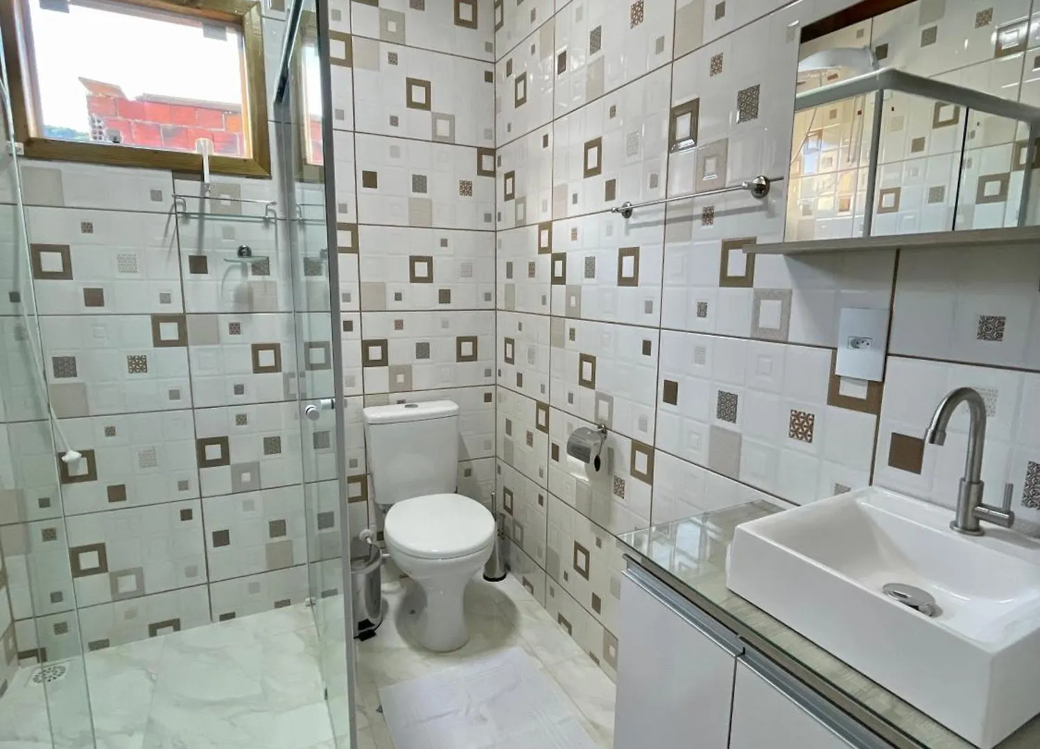 Chales Costa Esmeralda Com Piscina , ボンビーニャス シャレー