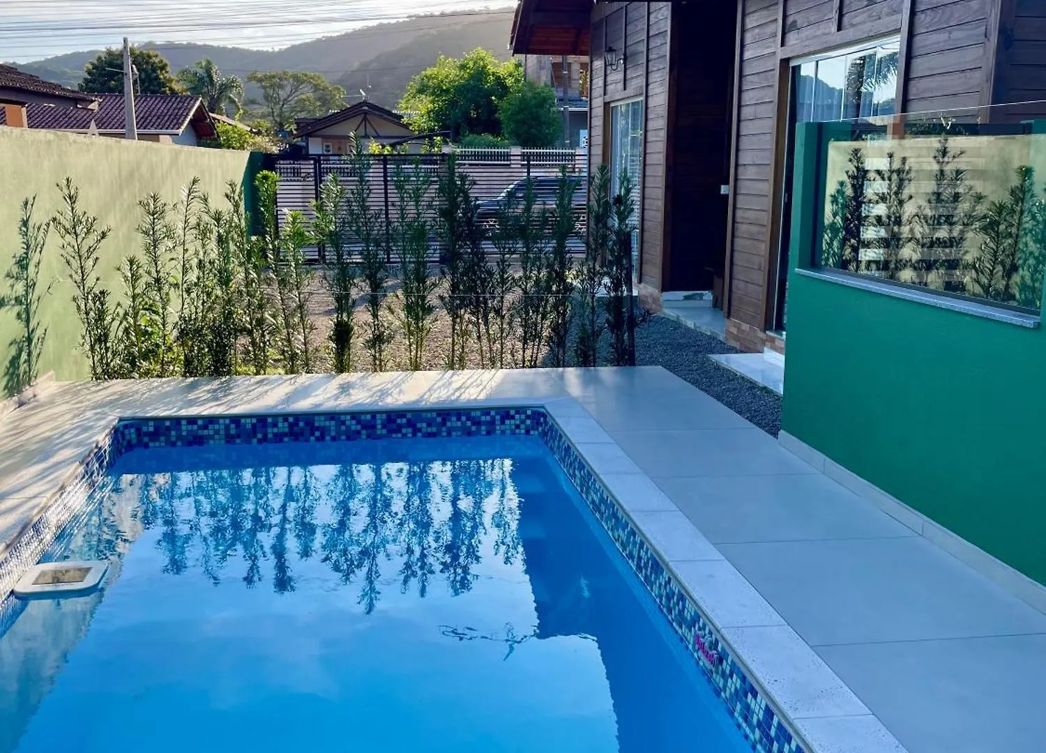 シャレー Chales Costa Esmeralda Com Piscina , ボンビーニャス